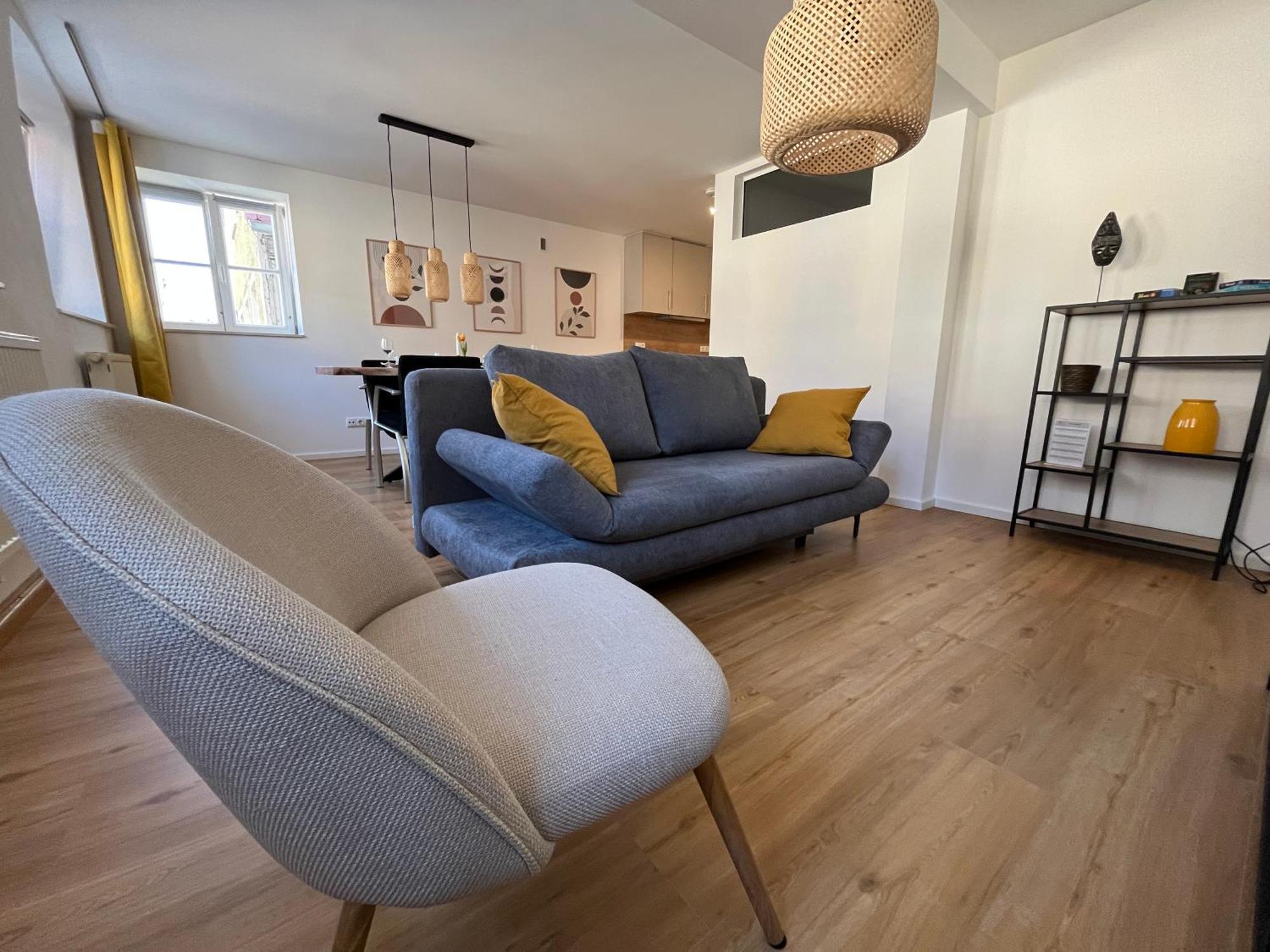 Traumhafte Business & Relax Wohnung Direkt Im Stadtkern Oettingens By Elation Homes Oettingen in Bayern Esterno foto